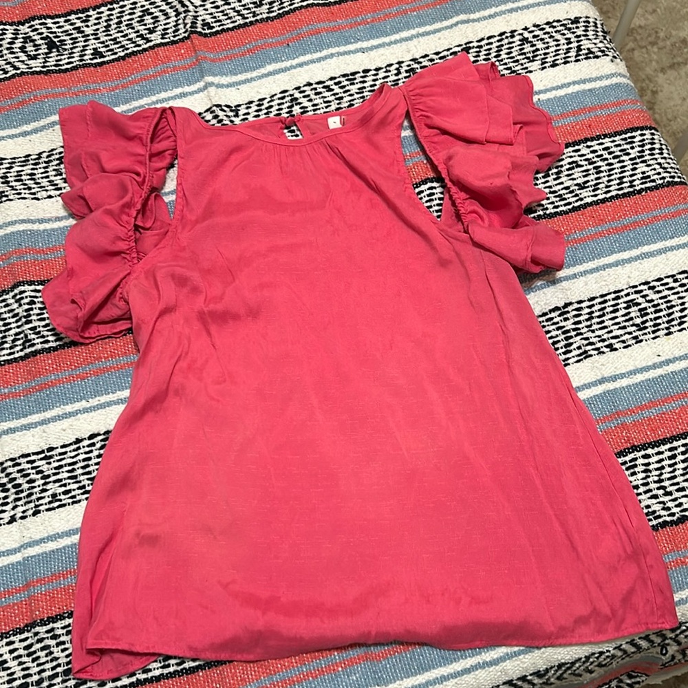 Hot pink top